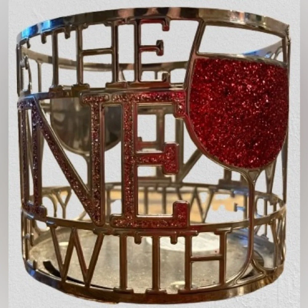🍷 GLITTER EMBOSSED WINE GLASSES  3 Wick Candle Holder Bath Body Works Romantic